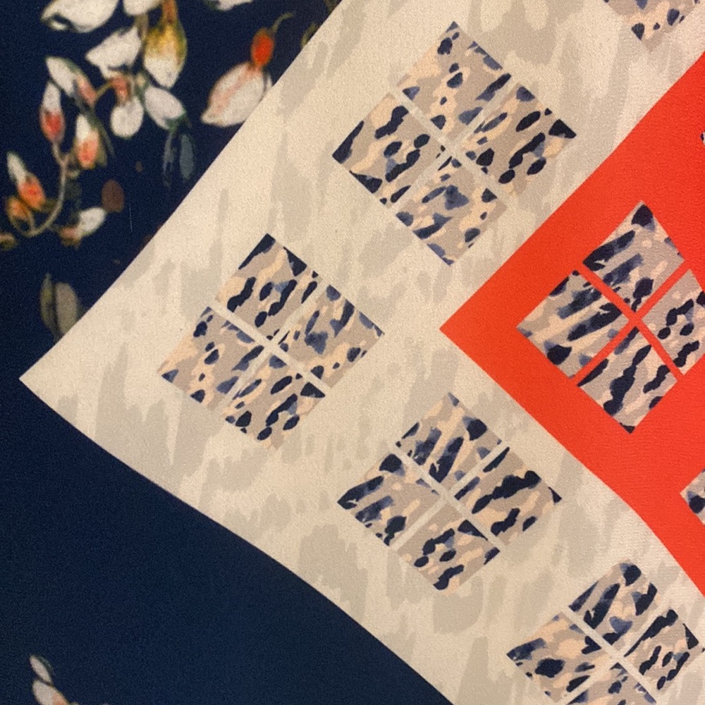 Patterned Shirt - Picture 4 of 5